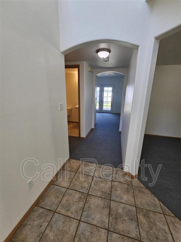 Photo - 1021 Malvern St