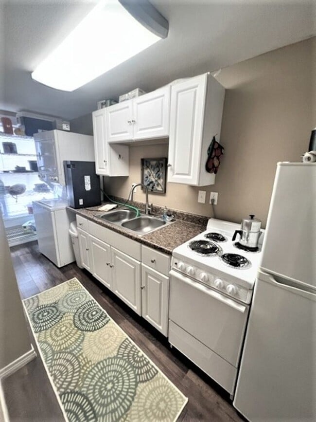 Photo - 1012 20th St Unit #2