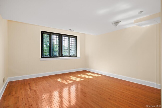 Photo - 207 Chateau Rive Unit 207