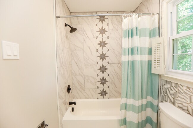 Photo - 3 Springmeadow Ct