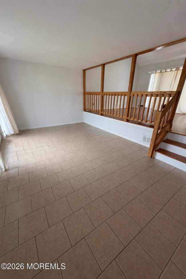 6 Barbara Ln