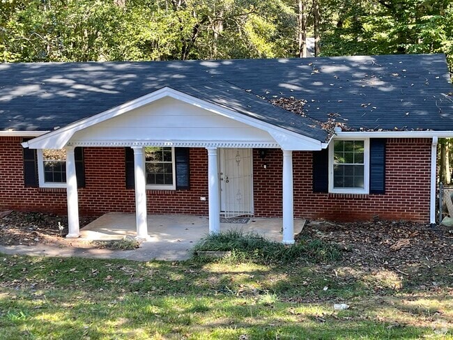 Building Photo - 1695 Buford Dr Rental