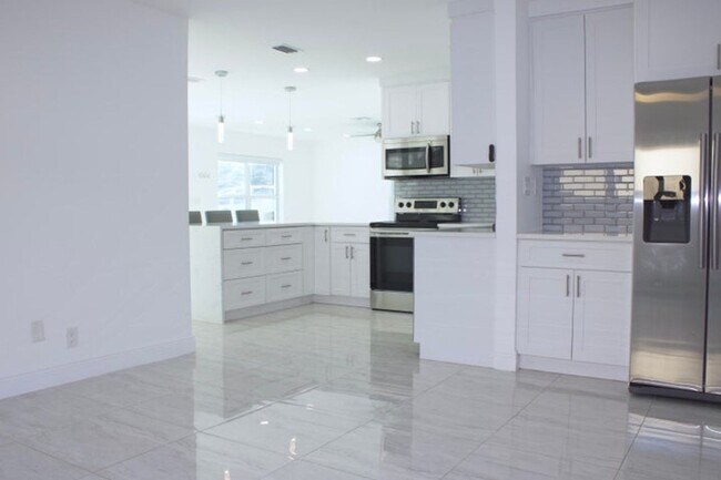 Photo - 517 NW 52nd St