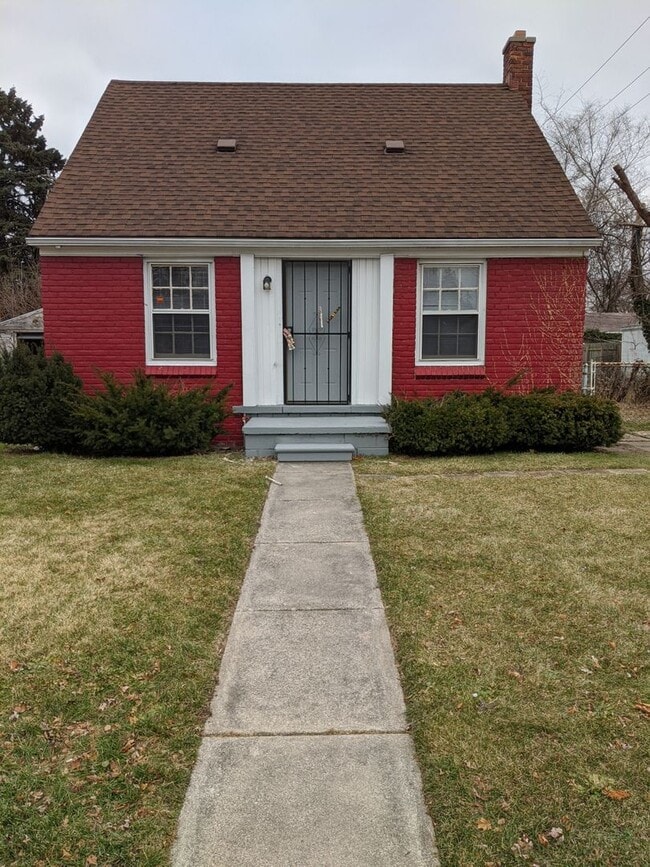 Building Photo - 19930 Revere St