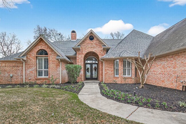 Photo - 4910 Waterbeck St