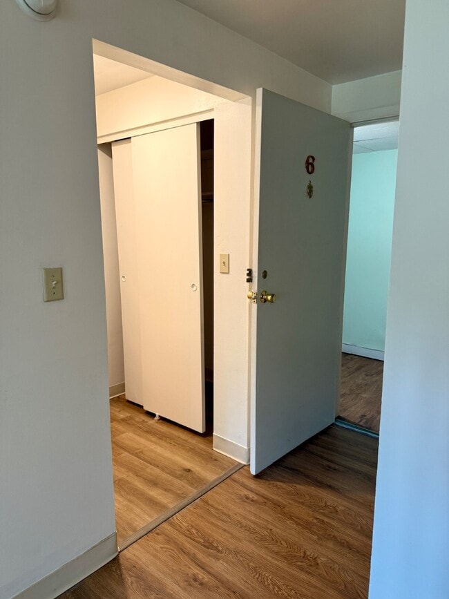 Photo - 4370 Erie Ave