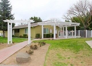 Photo - 2320 Peach Ave Unit #