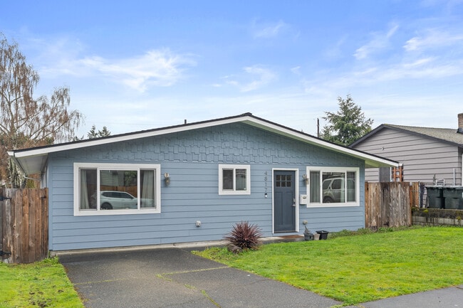 Photo - 4817 N Vassault Dr