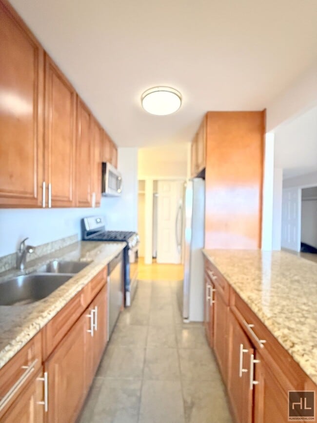 Photo - 1 bed 1 bath with dinning area , Washer and dryer - WEST 93 STREET Unidad 23D