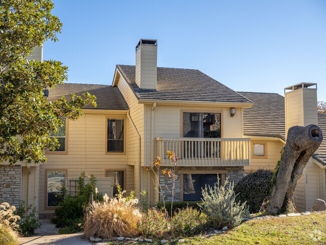 Building Photo - 1209 Hi Stirrup Rental