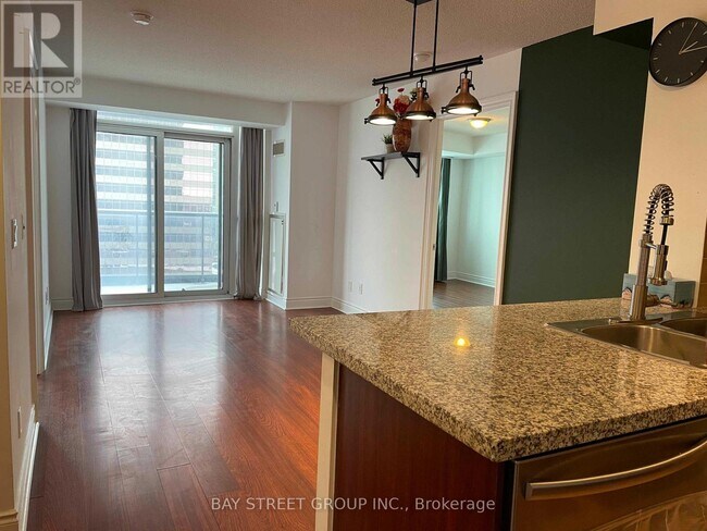 Photo - 15 Greenview Ave Unit 1214