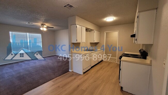 Photo - 1645 SE 52nd St