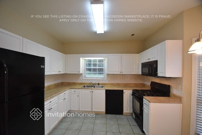 Photo - 105 Whiddon Dr