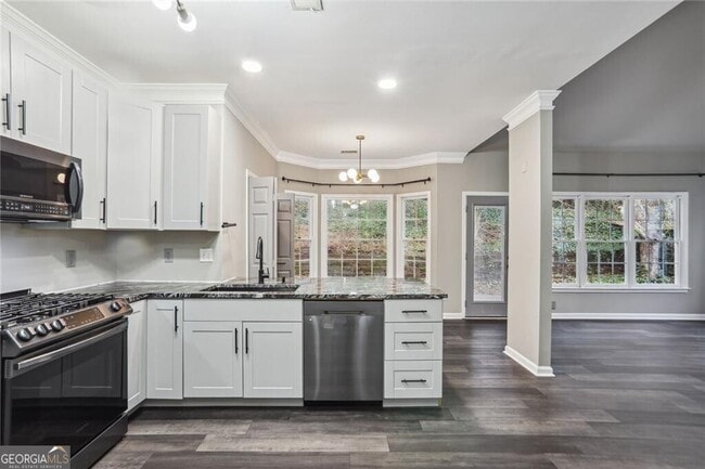 Photo - 2120 Sweetbirch Trail