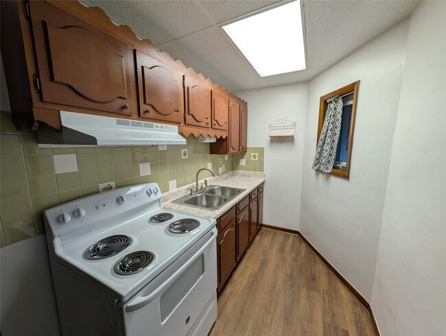Photo - 3688 W Lake Rd