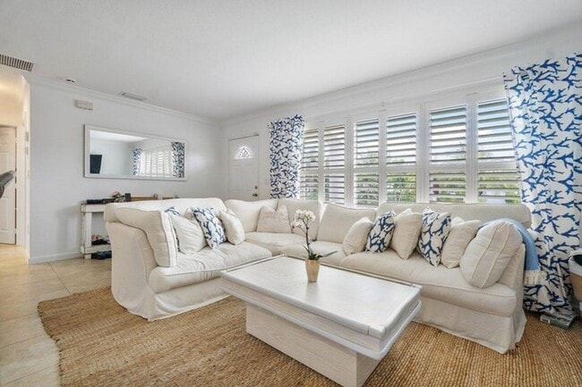 Photo - 125 Gregory Pl