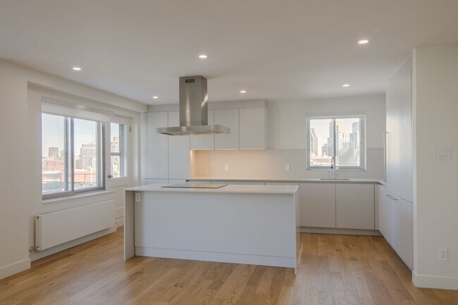 Photo - 3555 Chem. de la Côte des Neiges Unit 1402