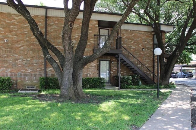 Photo - 6060 Birchbrook Dr Condo