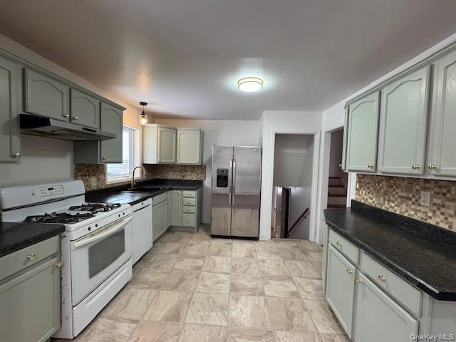 Photo - 46 Midland Ave