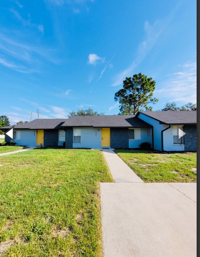 Building Photo - CK Antonio Circle Unit 12395 Antonio Circle