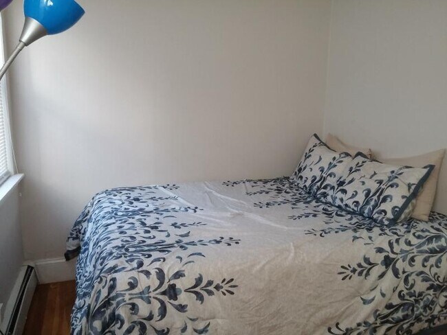 Photo - 1000 Memorial Dr Unit !L