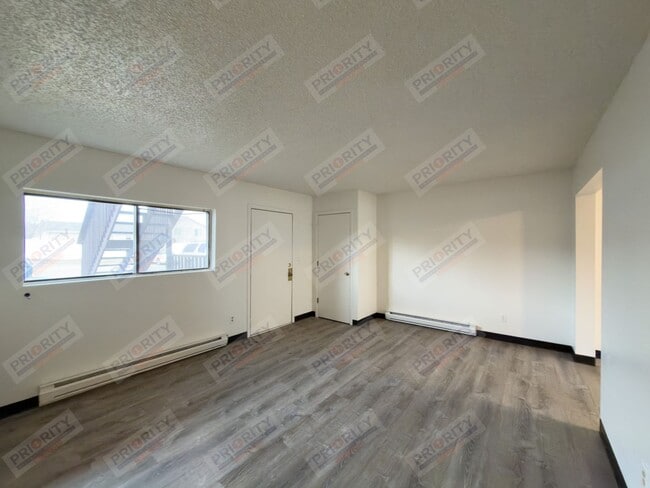 Photo - Ealges Nest Apartments Unit A