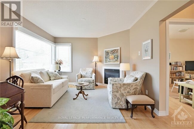 Photo - 1707 Edge Hill Pl