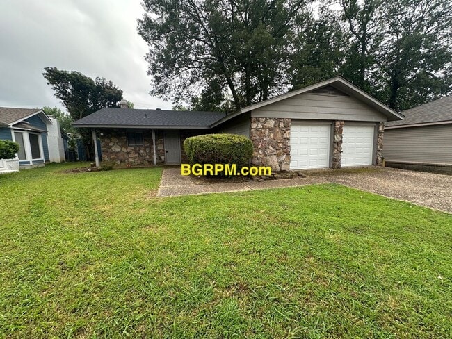 3 BD, 2 BA, home in Sherwood - 3 BD, 2 BA, home in Sherwood