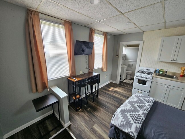 Photo - 2317 Broad St Unidad Apt. 4