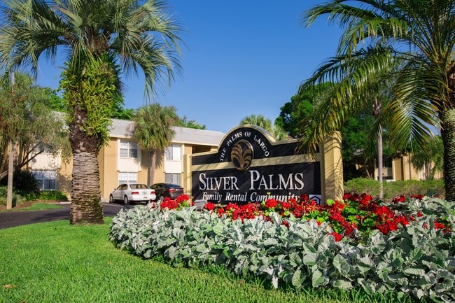 Silver Palms Apartments