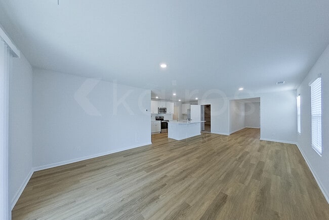 Photo - 106 Inez Ave