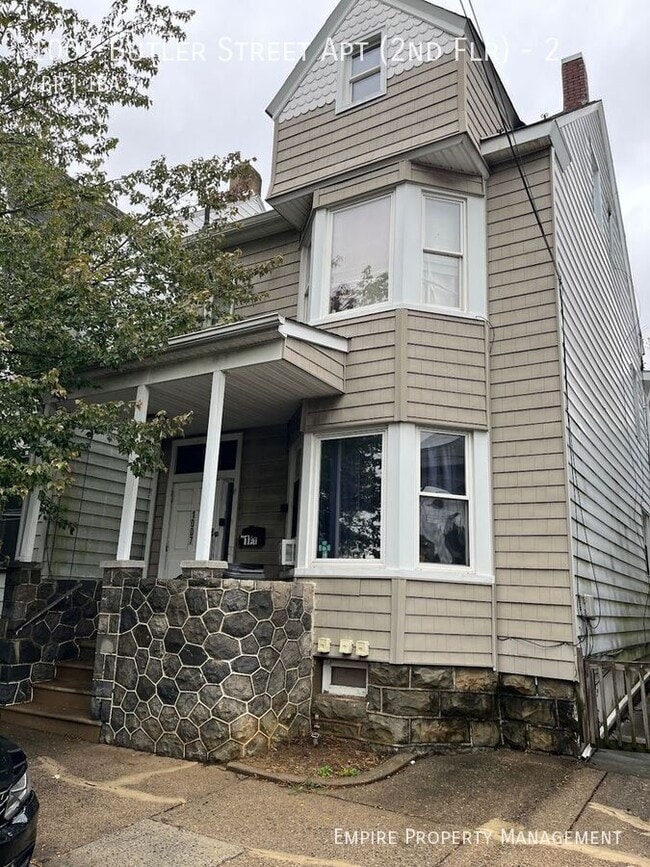 Building Photo - 1007 Butler St Unit 2 Rental