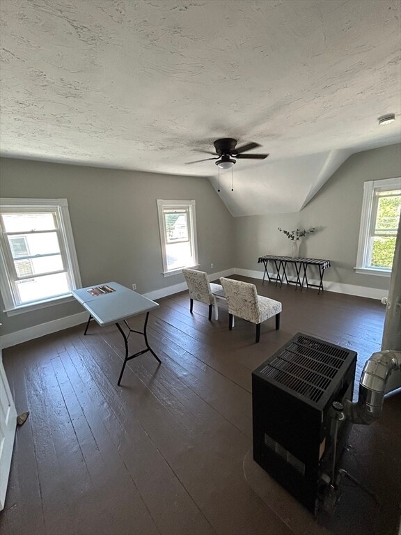 560 Church St Unit 560