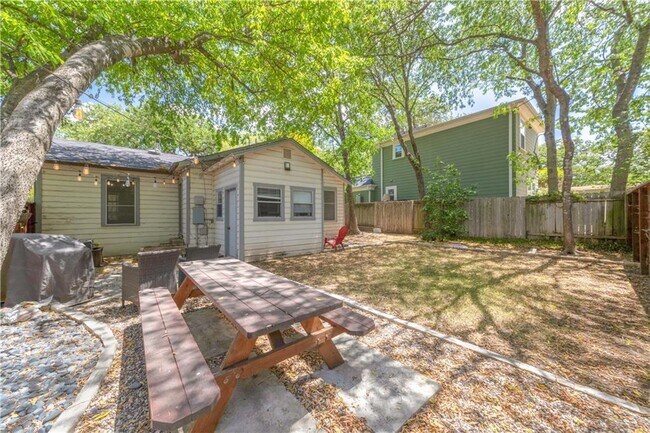 Photo - 1809 Palma Plaza