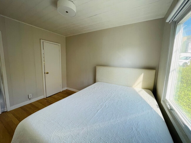 Photo - 31622 Coast Hwy Unidad B