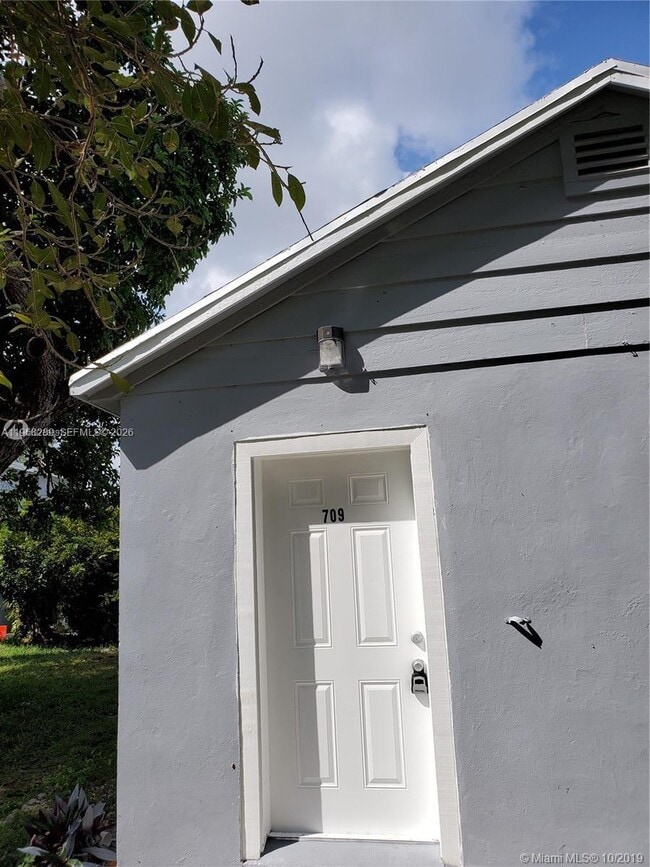 Photo - 701 Columbus Pkwy Unit 709