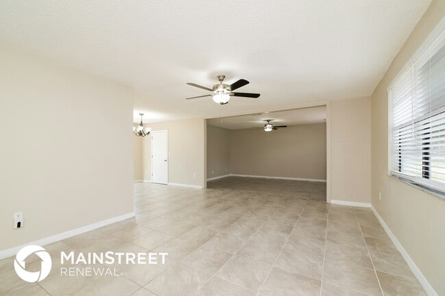 Photo - 2230 Gabarone Blvd