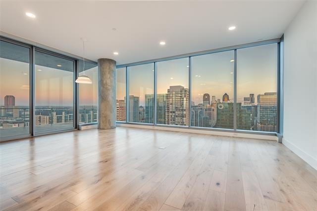 Photo - 3130 N Harwood St Unit 2606