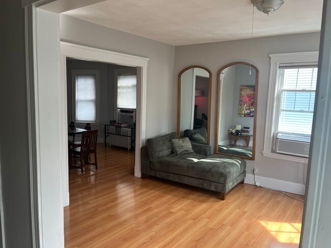 Photo - 15 Parkton Rd Unit 3