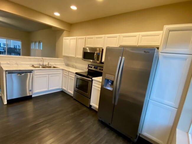 Photo - Sublease - 3 Bedroom Ankeny Townhome Avail...