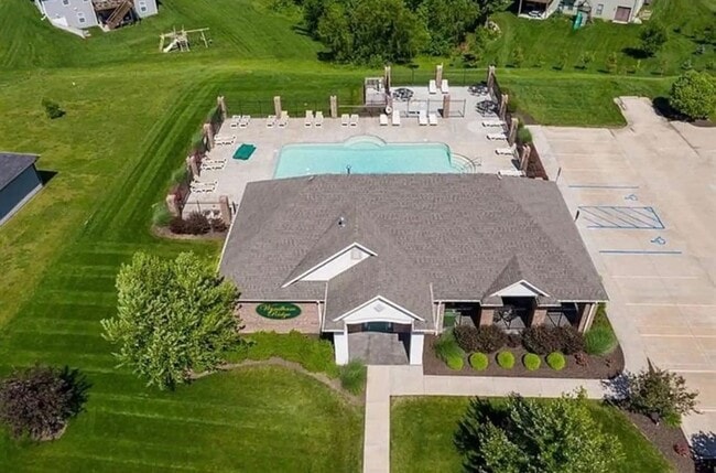 Photo - Beautiful 5BR 2.5BA Craftsman in Wyndham Ridge