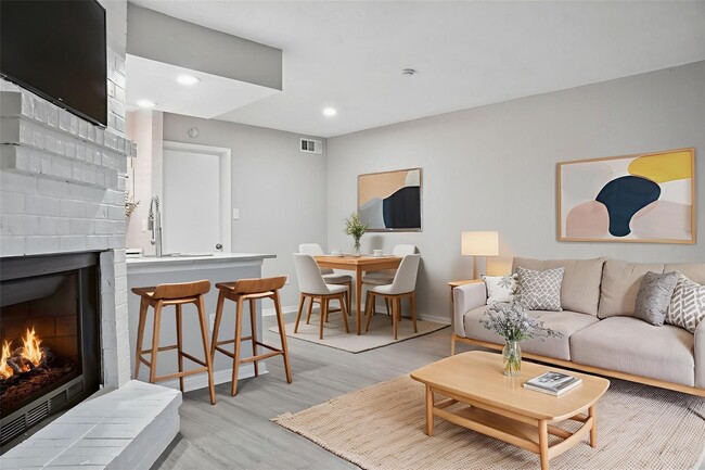 Building Photo - 250 El Dorado Blvd Unit 205