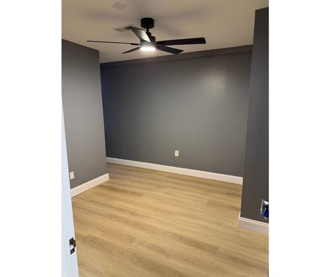 427 S Augusta Ave Unit BA AVAILABLE W/BATH $850 BA