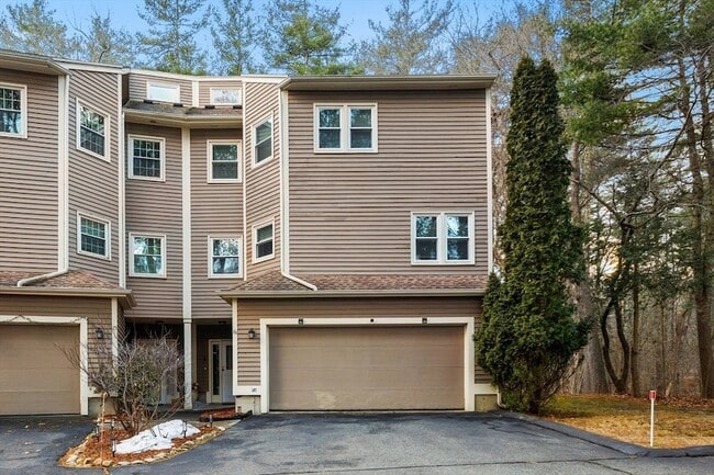 Photo - 168 Upton St