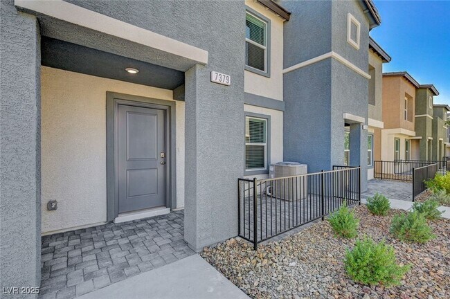 Photo - 7379 Raimee Brk St