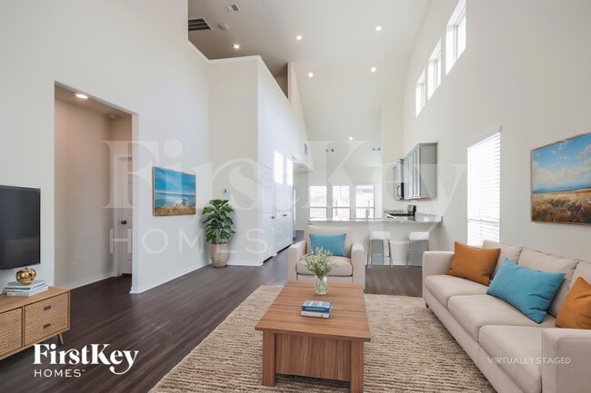 Photo - 12543 Highgrove Springs Dr