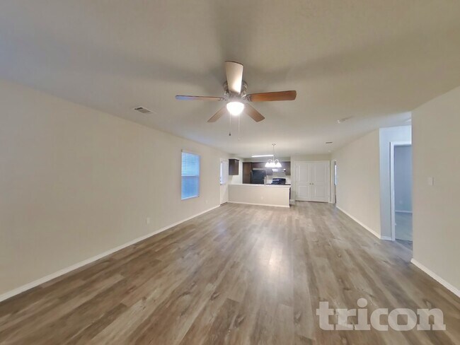 Photo - 8718 Segura Wy