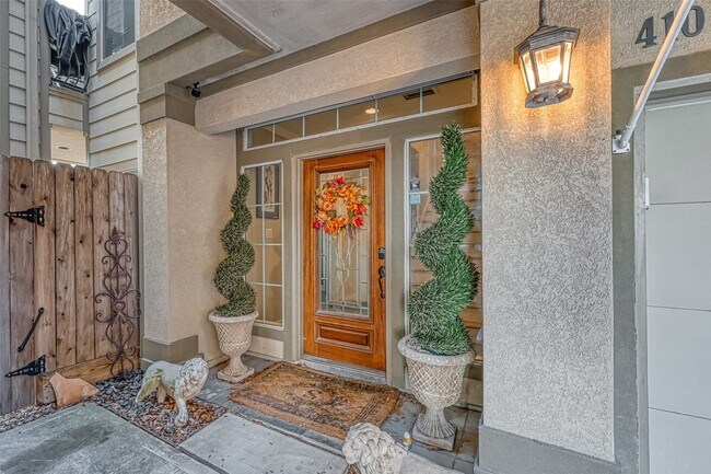 Photo - 410 Fowler St