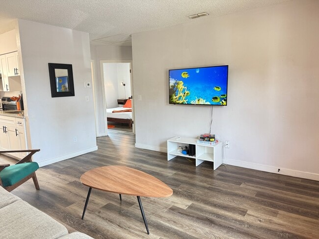 Photo - 4590 76th Ave N Unidad 201