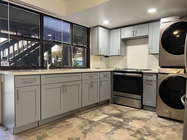 Building Photo - 98-310-310 Kamehameha Hwy Rental